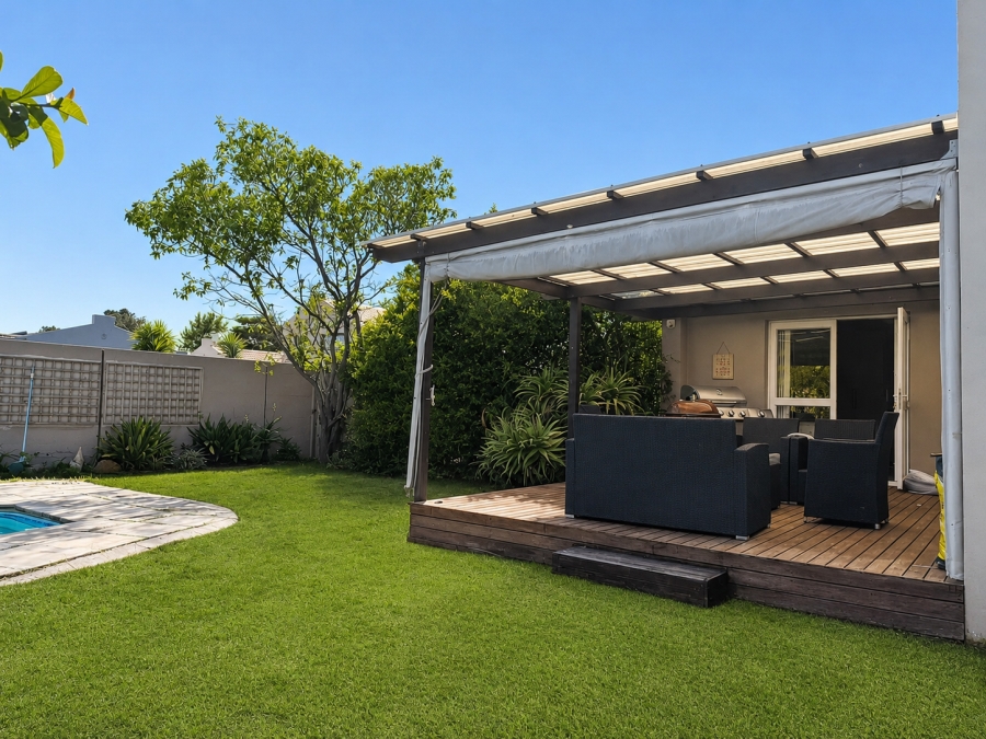 To Let 4 Bedroom Property for Rent in Edgemead Western Cape
